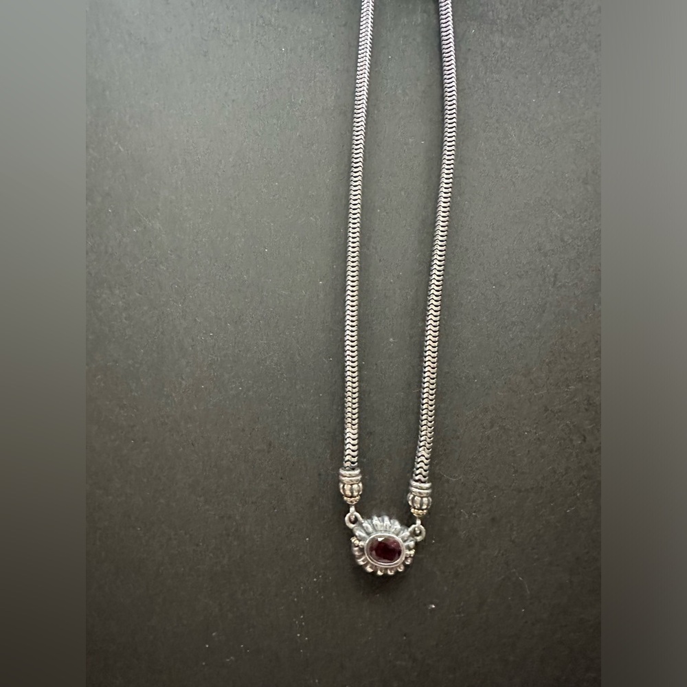 Lagos Caviar necklace with garnet Sterling 18k gold - Picture 2 of 6
